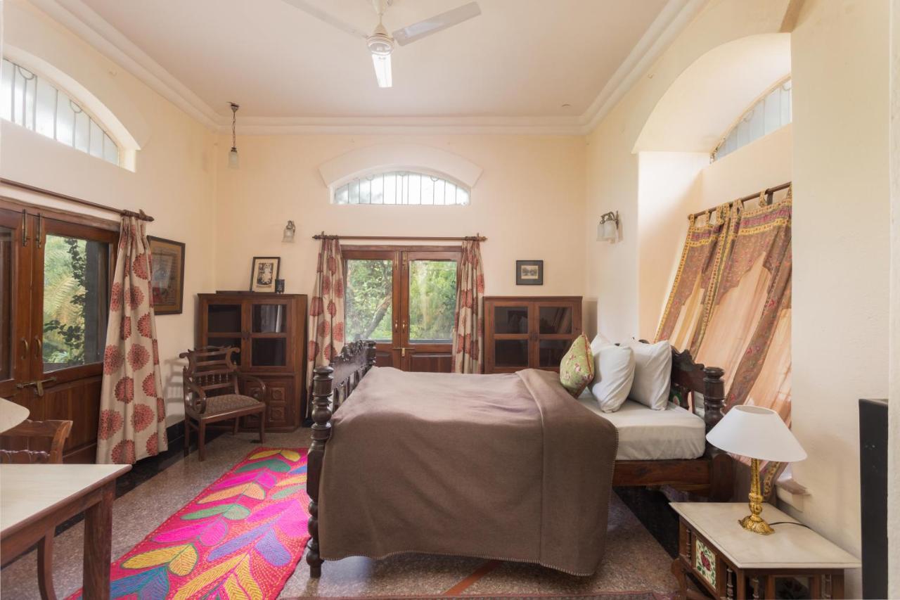 Hostie Chinar Haveli - Heritage Home With Pool, Gurgaon Exterior foto