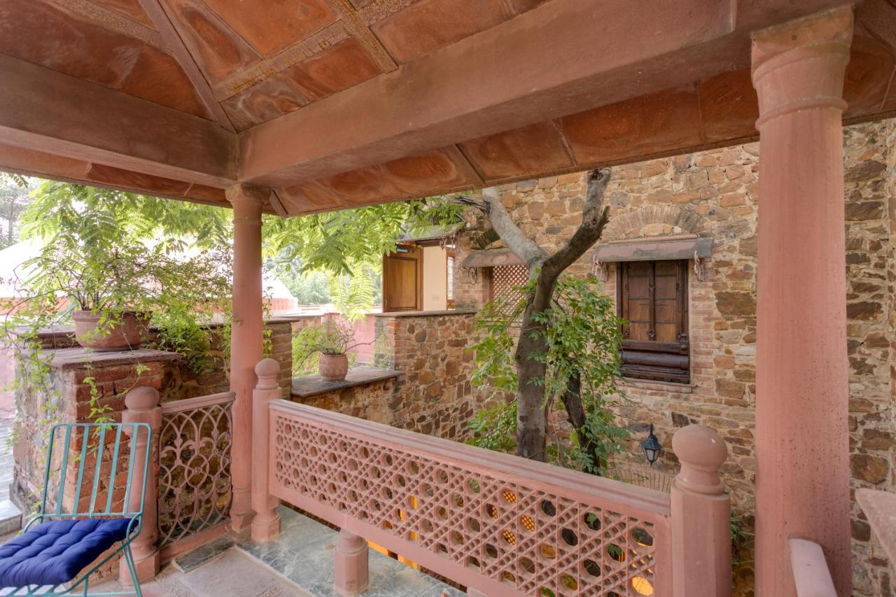 Hostie Chinar Haveli - Heritage Home With Pool, Gurgaon Exterior foto